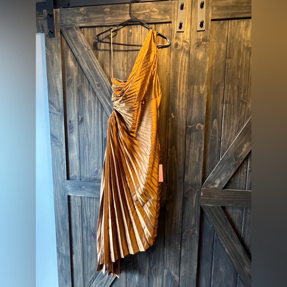 Formal cocktail dress